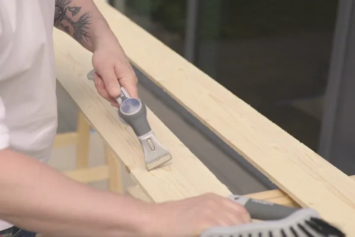 Jaunas koka fasādes krāsošana