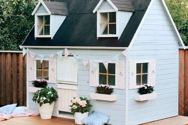 Paštaisīta rotaļu mājiņa bērniem