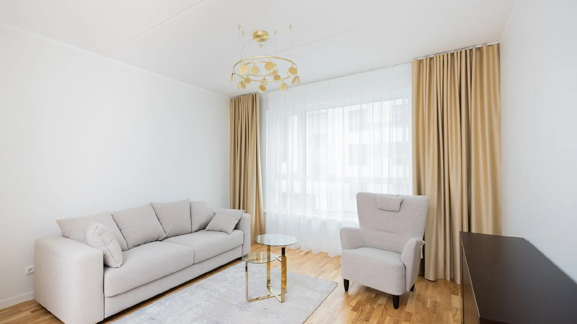 "Ezerjugla" - projekts Juglas ezera krastā